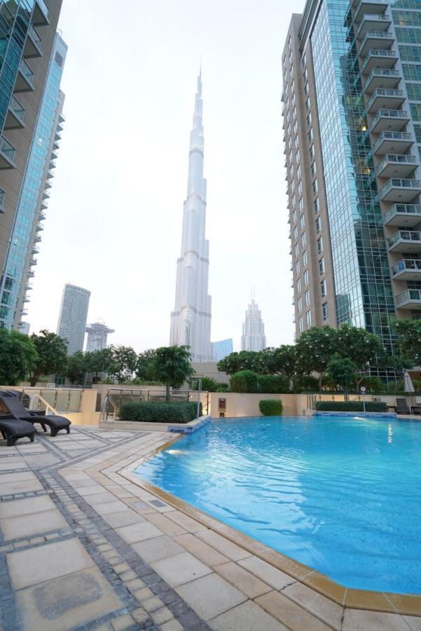 Elite Royal Apartment - Full Burj Khalifa & Fountain View - Palace Dubai Buitenkant foto